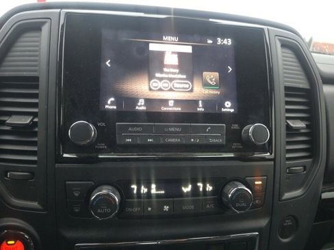 Certified 2024 Nissan Titan SV w/ SV Convenience Package image 25