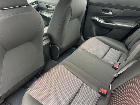 New 2026 Nissan Sentra SR w/ Floor Mat Package image 9