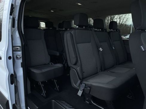 Used 2023 Ford Transit 350 XLT RWD image 25
