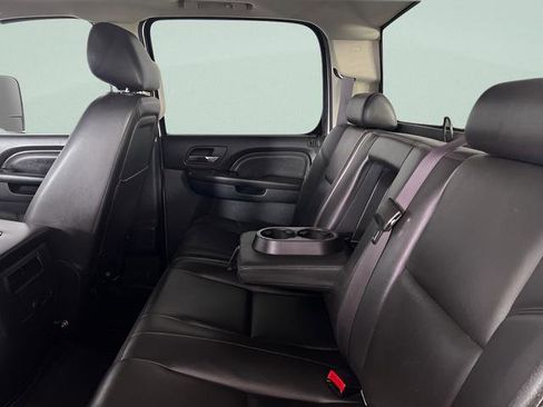 Used 2013 GMC Sierra 2500 Denali w/ Suspension Package, Off-Road image 32