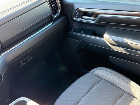 Used 2024 Chevrolet Silverado 2500 LT image 17