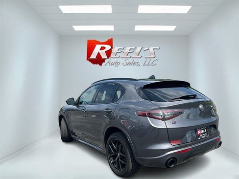 Used 2021 Alfa Romeo Stelvio Ti Sport AWD/4WD image 10