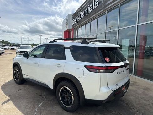 New 2026 Nissan Pathfinder Rock Creek AWD/4WD image 2
