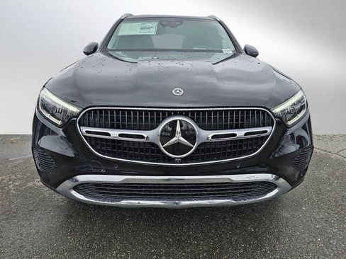 Used 2023 Mercedes-Benz GLC 300 4MATIC image 2