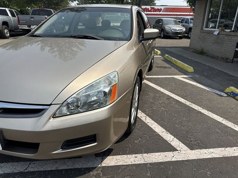 Used 2006 Honda Accord EX image 13