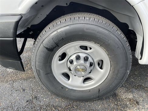 New 2025 Chevrolet Express 2500 w/ Driver Convenience Package image 5