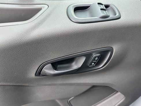 New 2026 Ford Transit 250 148 Medium Roof image 19