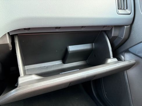 Used 2022 Chevrolet Colorado Z71 w/ Safety Package image 9