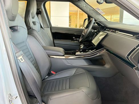 New 2026 Land Rover Range Rover Sport SV AWD/4WD image 32