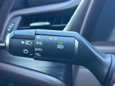 Certified 2021 Lexus ES 300h w/ Accessory Package image 32