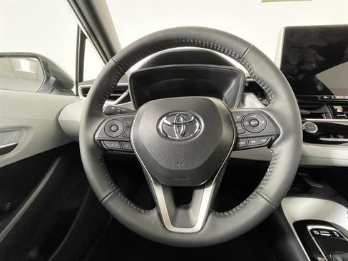 New 2026 Toyota Corolla SE image 13