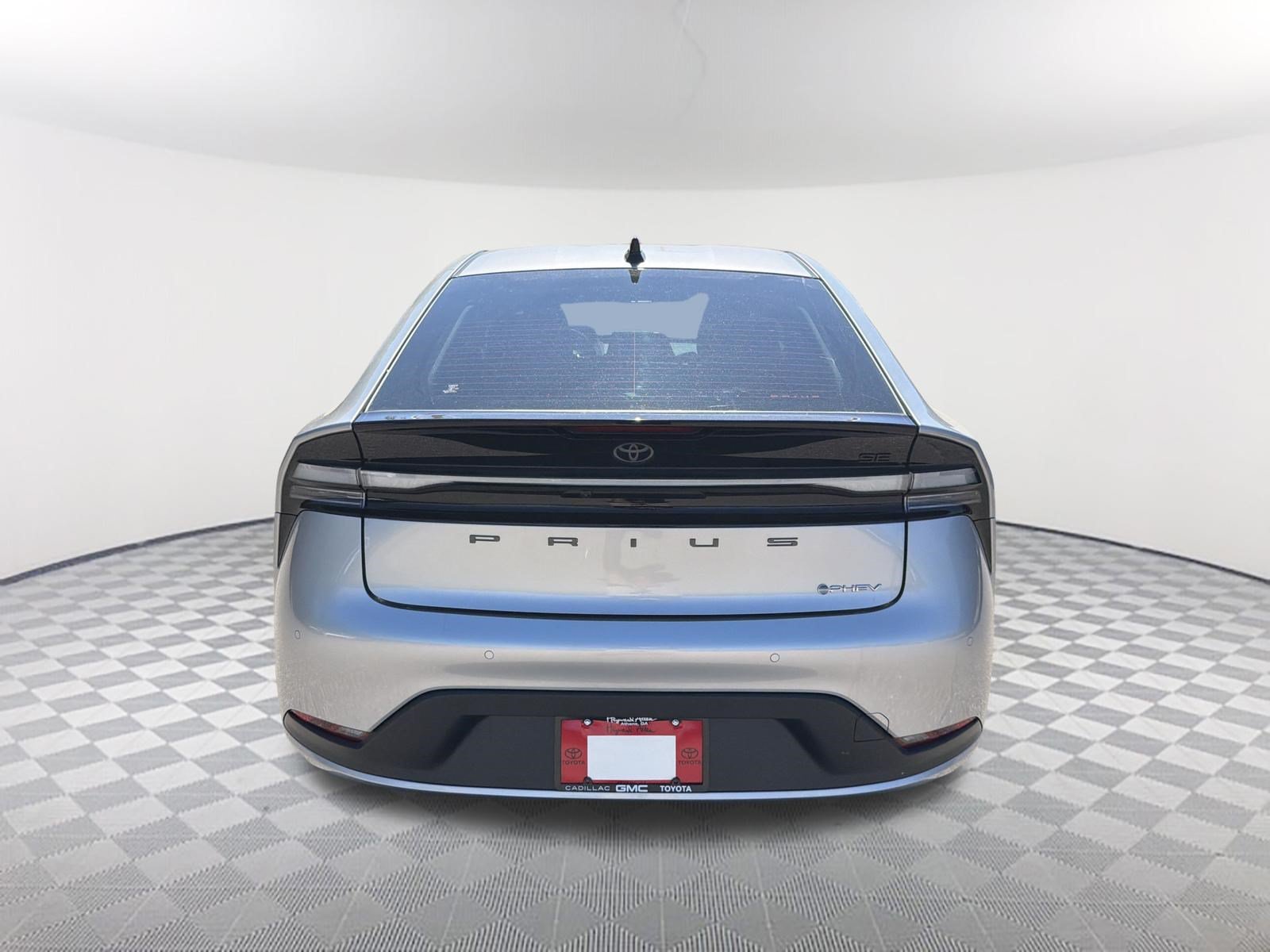 New 2027 Toyota Prius Plug-In Hybrid FWD image 6