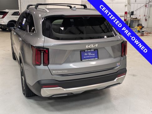 Used 2025 Kia Sorento SX Prestige image 6