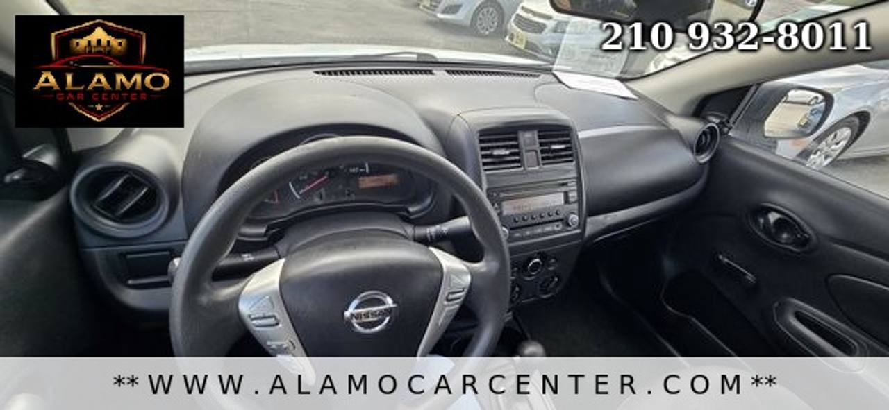 Used 2015 Nissan Versa S Plus FWD image 35