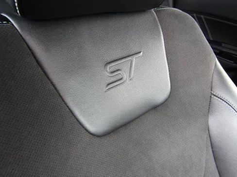 Used 2023 Ford Edge ST AWD/4WD image 11