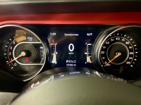 Certified 2023 Jeep Gladiator Rubicon w/ Cold Weather Group image 20