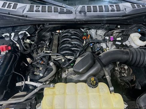 Used 2020 Ford F150 XLT w/ Equipment Group 302A Luxury AWD/4WD image 29