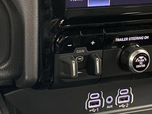 New 2025 RAM 2500 Big Horn image 27