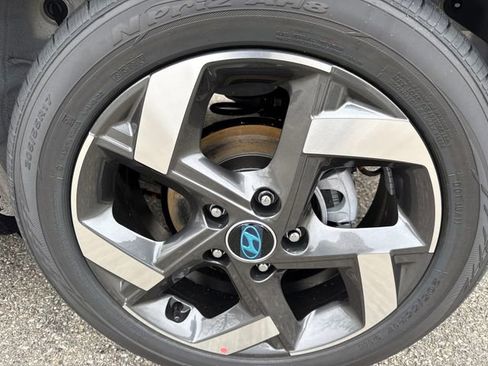 New 2026 Hyundai Venue SEL image 6