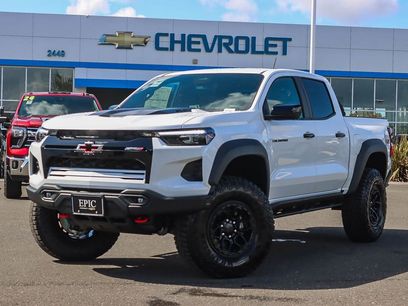 New 2026 Chevrolet Colorado ZR2 w/ ZR2 Bison Edition