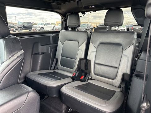 Used 2022 Ford Bronco Black Diamond image 32