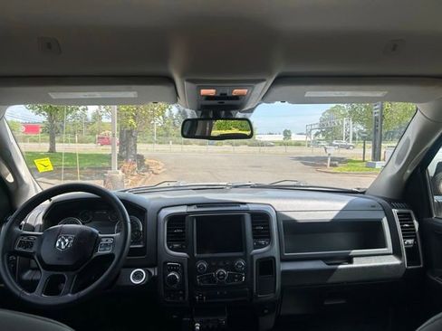 Used 2020 RAM 1500 Tradesman w/ Chrome Plus Package AWD/4WD image 14