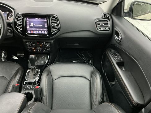 Used 2021 Jeep Compass Limited AWD/4WD image 28