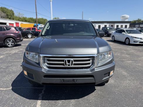 Used 2013 Honda Ridgeline RT image 2