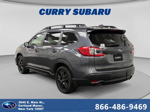 Used 2023 Subaru Ascent Onyx Edition AWD/4WD image 3