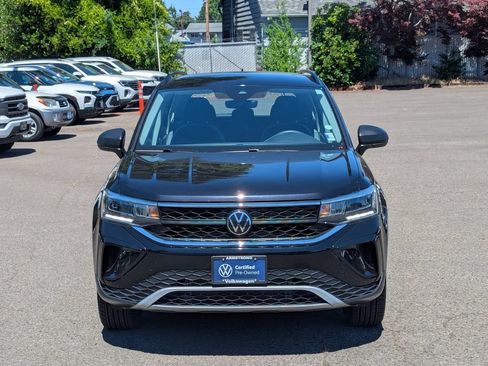 Certified 2024 Volkswagen Taos S AWD/4WD image 8