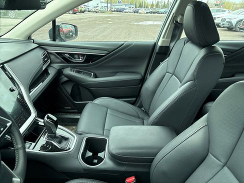 Certified 2025 Subaru Legacy Limited w/ Popular Package #3 AWD/4WD image 5