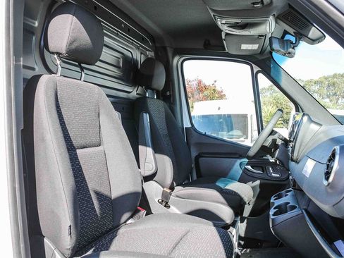 New 2026 Mercedes-Benz Sprinter 2500 image 12