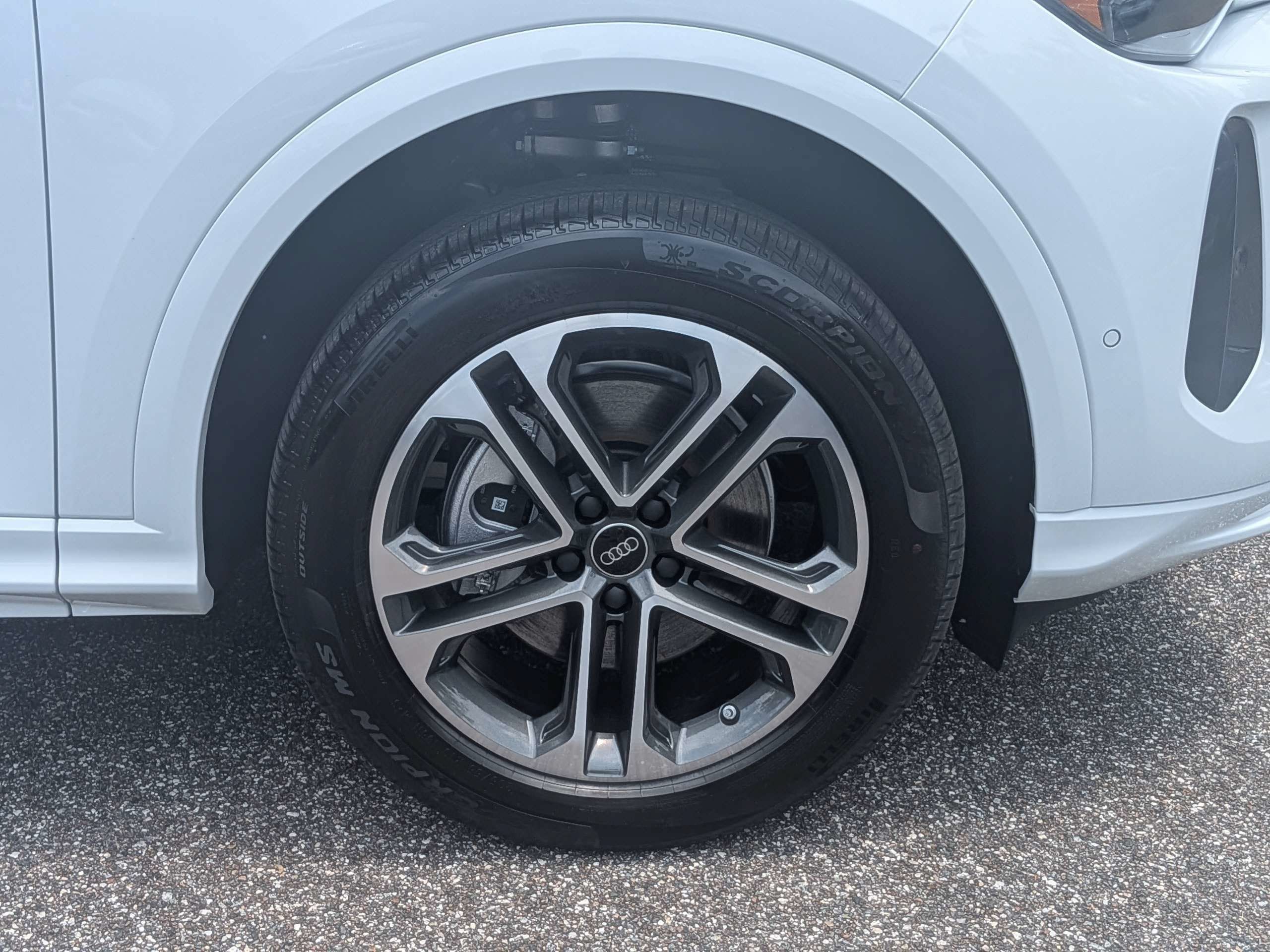 New 2026 Audi Q5 Premium Plus AWD/4WD image 11