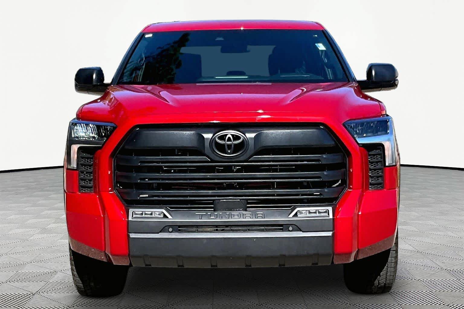Certified 2026 Toyota Tundra SR5 AWD/4WD image 4