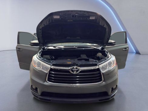 Used 2014 Toyota Highlander Plus image 8