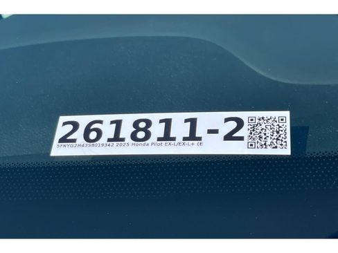 Certified 2025 Honda Pilot EX-L image 54