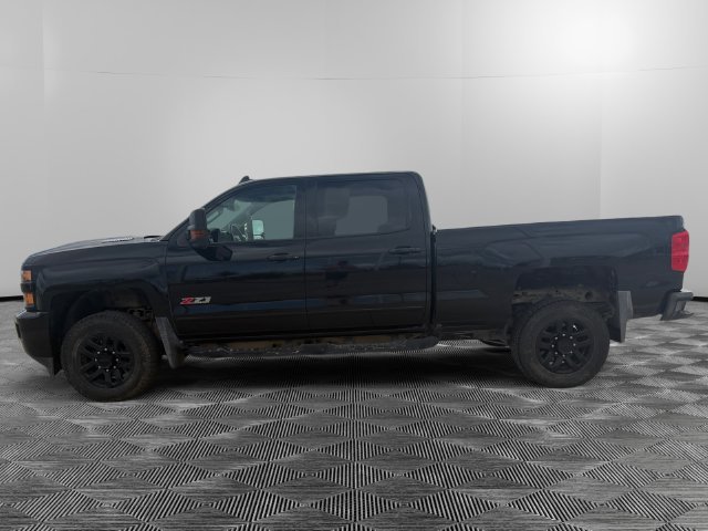 Used 2017 Chevrolet Silverado 2500 LTZ w/ Duramax Plus Package AWD/4WD image 2