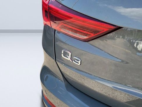 Used 2022 Audi Q3 2.0T Premium image 5