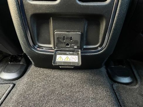 Used 2022 Jeep Grand Cherokee Laredo X AWD/4WD image 40