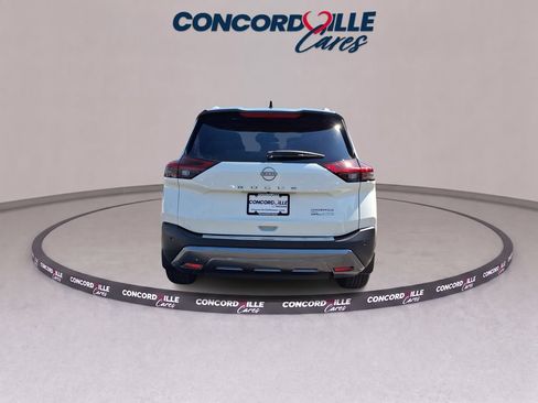 Certified 2023 Nissan Rogue SL AWD/4WD image 6
