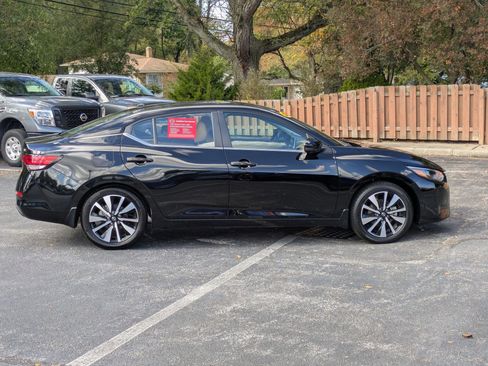 Certified 2024 Nissan Sentra SV w/ SV Premium Package image 4