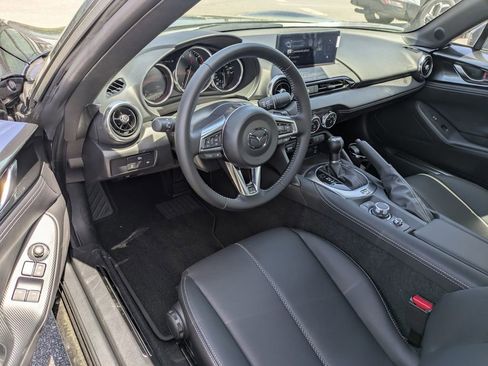 New 2026 MAZDA MX-5 Miata RF Grand Touring RWD image 17