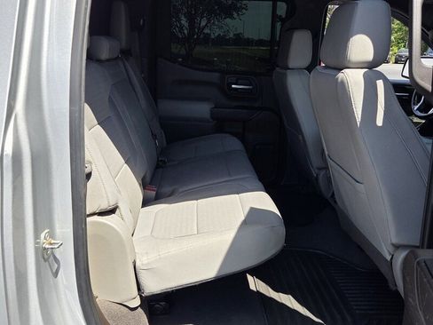 Used 2019 Chevrolet Silverado 1500 LT w/ Convenience Package image 13