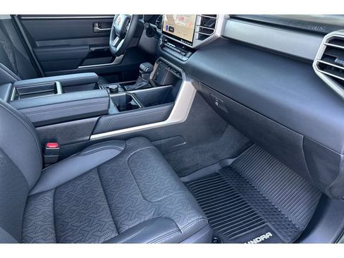 Used 2023 Toyota Tundra Limited image 17