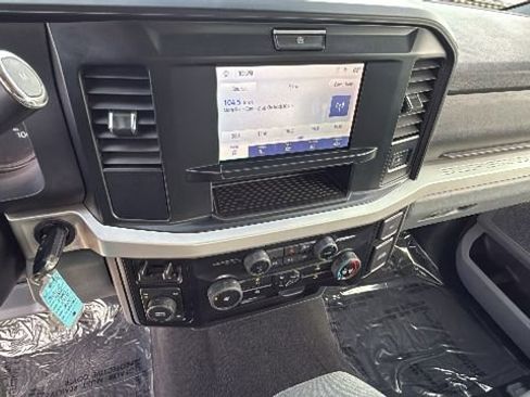 Used 2025 Ford F250 XLT image 15
