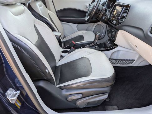 Used 2018 Jeep Compass Limited w/ Navigation Group FWD image 20