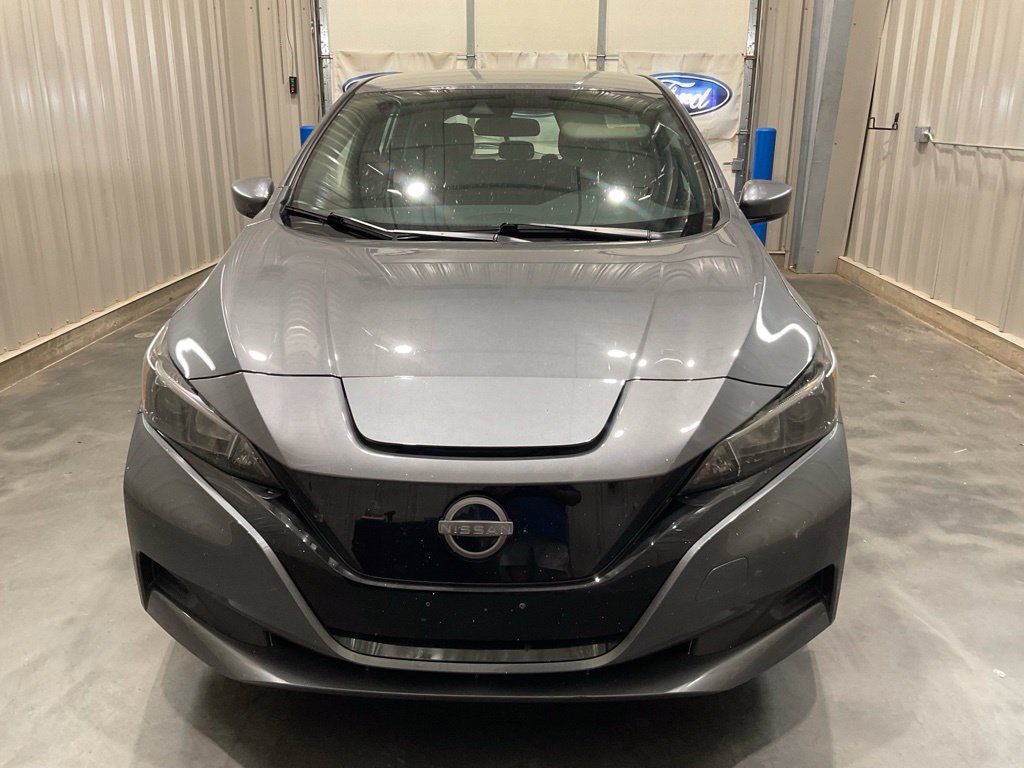 Used 2025 Nissan Leaf S FWD image 5