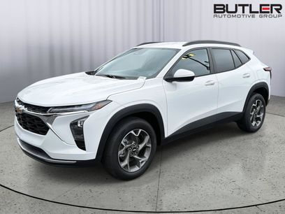 New 2026 Chevrolet Trax LT w/ Driver Confidence Package