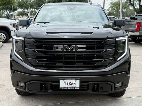 Certified 2026 GMC Sierra 1500 Elevation AWD/4WD image 11
