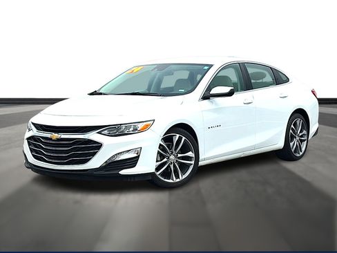 Used 2024 Chevrolet Malibu LT FWD image 1